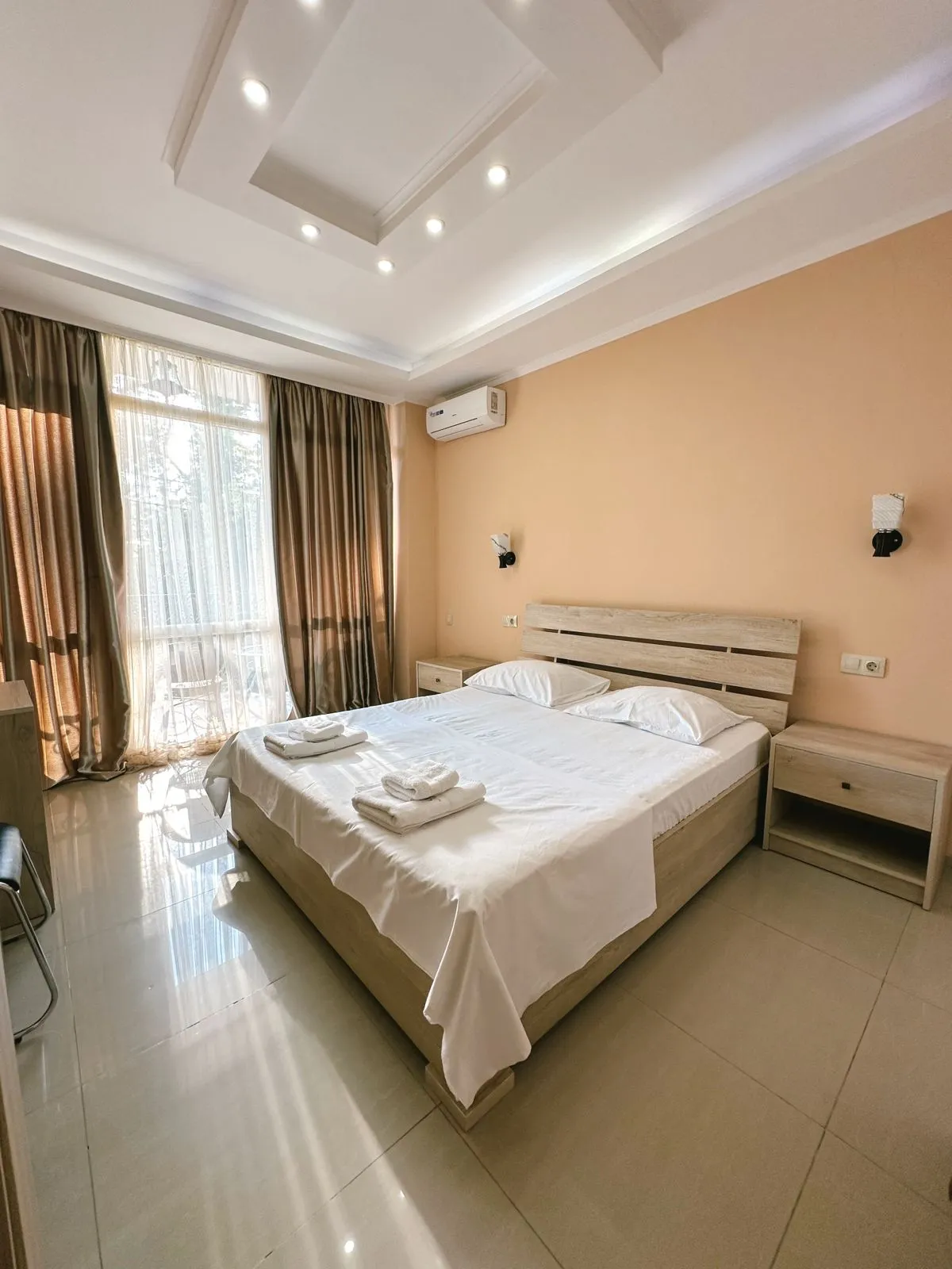 Тур в Кобулети, Грузия - Отель Palito palace из Минска, Гомеля, Жлобина, Бобруйска
