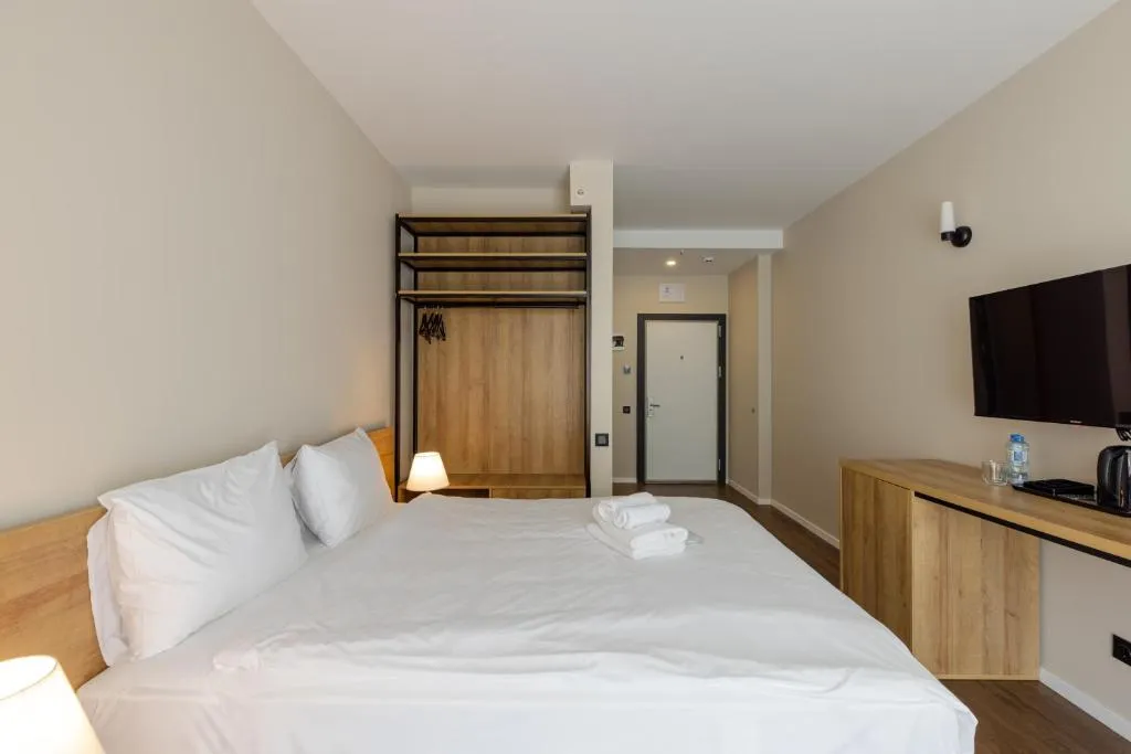 Тур в Батуми, Грузия - Aqua Batumi Hotel из Минска, Гомеля, Жлобина, Бобруйска